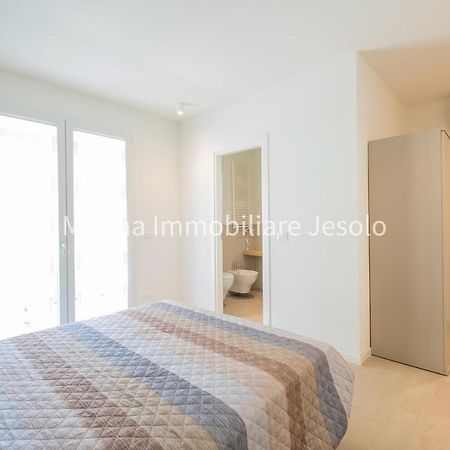 Per Mar Lägenhet Lido di Jesolo Exteriör bild